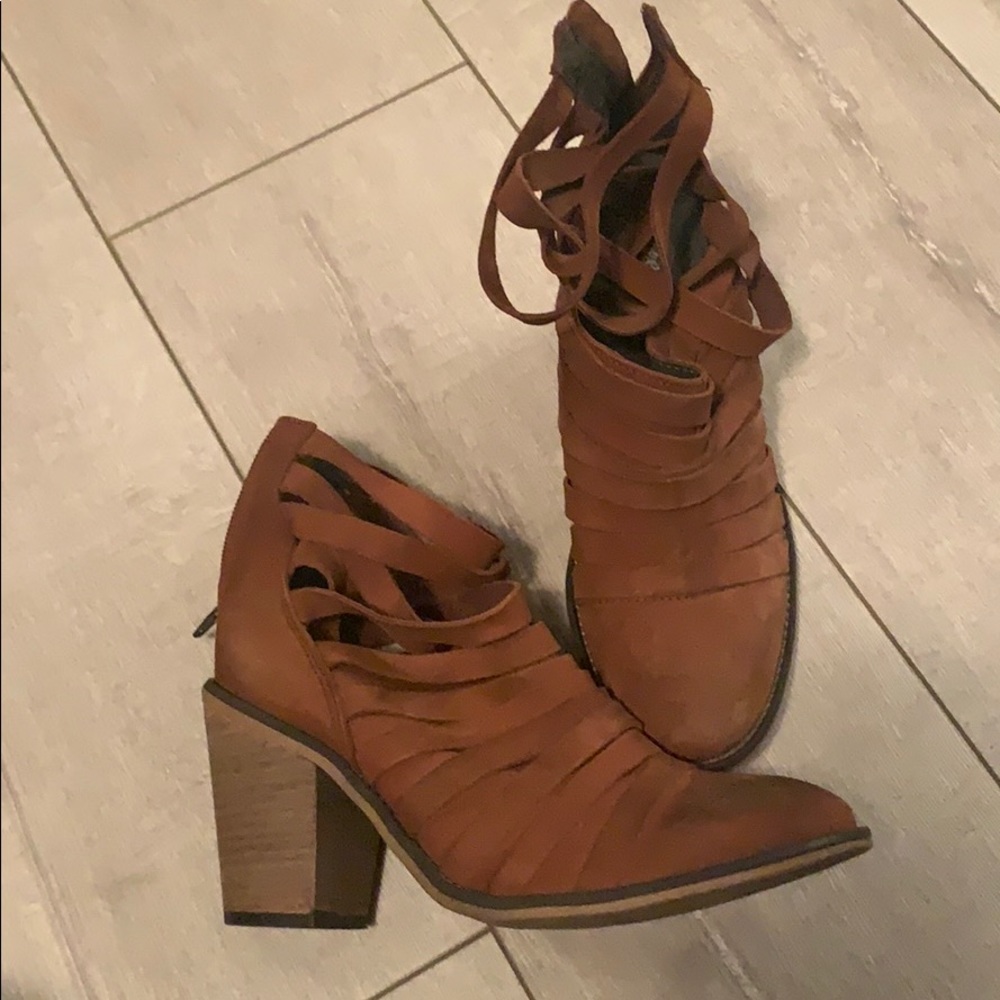 Size 8 free people booties